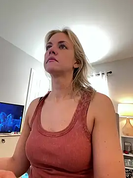 Kay Cakes online show from January 24, 3:13 pm