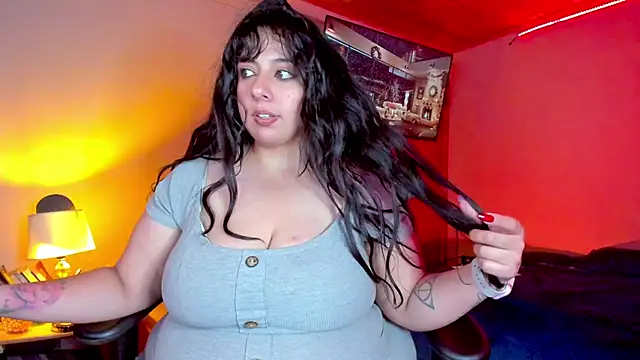 coraline latin online show from December 5, 1:36 am