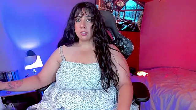 coraline latin online show from December 12, 1:10 am