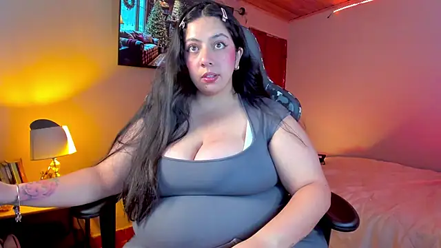 coraline latin online show from December 26, 12:36 am