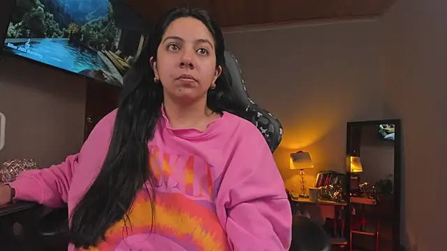 coraline latin online show from February 13, 10:22 pm