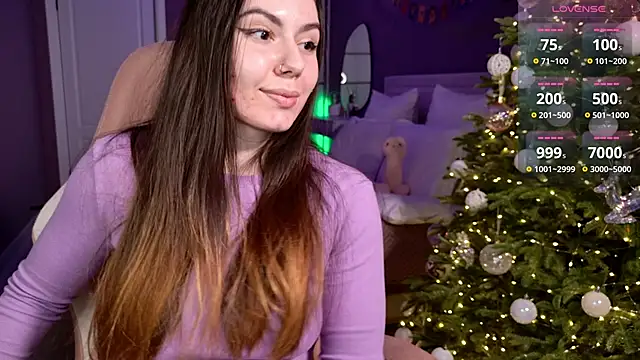 Foxohlove online show from December 18, 2:06 pm