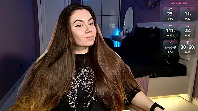 Foxohlove online show from December 4, 8:06 pm