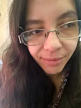 Snapshot of rposhta1991 chatting on February 6, 1:21 pm rposhta1991 online show from February 6, 1:21 pm