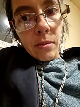 Snapshot of rposhta1991 chatting on October 4, 5:55 pm rposhta1991 online show from October 4, 5:55 pm