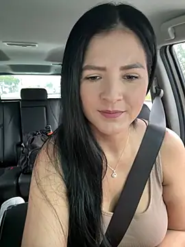 Snapshot of Carolina_Novoa chatting on February 17, 6:26 pm Carolina Novoa online show from February 17, 6:26 pm