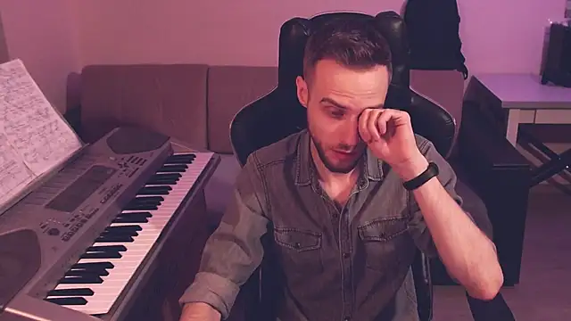 Sweetparker online show from December 15, 10:37 pm