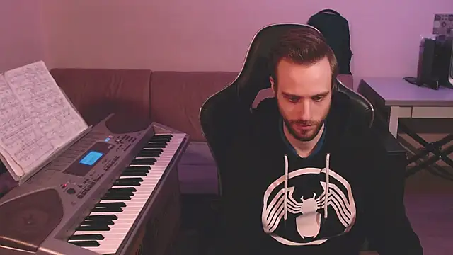 Sweetparker online show from February 17, 3:04 am