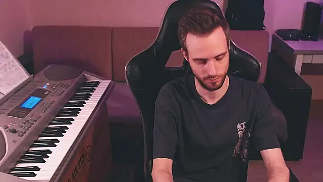 Sweetparker online show from September 15, 2:39 pm