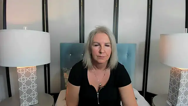 Snapshot of EricaTop chatting on January 28, 4:52 pm EricaTop online show from January 28, 4:52 pm