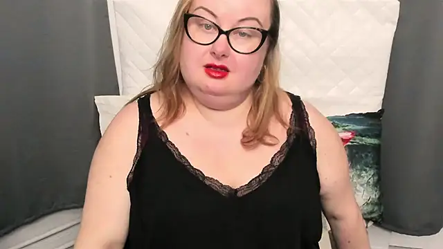 Snapshot of dirtyBonnie chatting on January 21, 8:08 am dirtyBonnie online show from January 21, 8:08 am