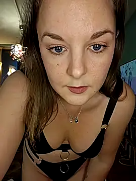 SwedishJennifer online show from February 28, 4:08 pm