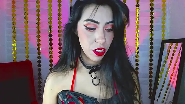 Snapshot of sky_girl1 chatting on February 20, 9:53 pm sky girl1 online show from February 20, 9:53 pm