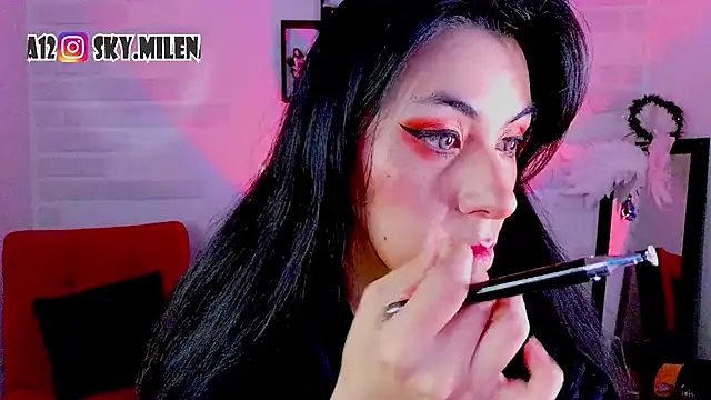 Snapshot of sky_girl1 chatting on November 30, 9:57 am sky girl1 online show from November 30, 9:57 am