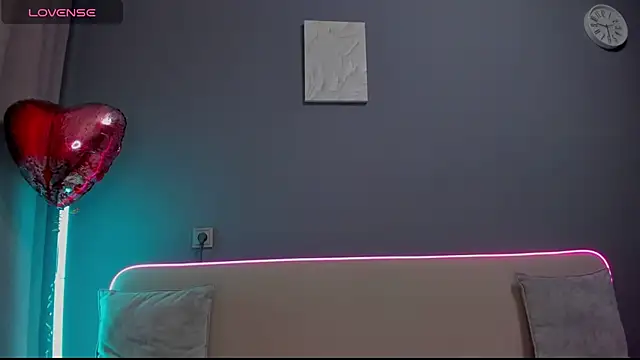 Snapshot of Malika_Lisan chatting on February 16, 2:29 am Malika Lisan online show from February 16, 2:29 am