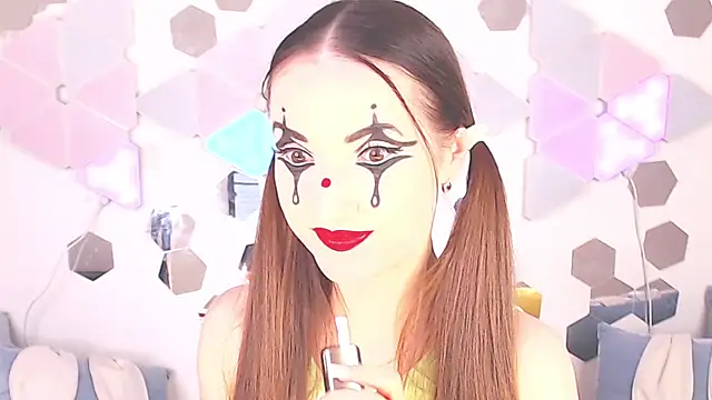 Snapshot of LexiKiss chatting on November 5, 10:54 pm LexiKiss online show from November 5, 10:54 pm