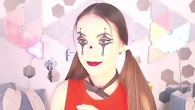 Snapshot of LexiKiss chatting on November 8, 10:41 pm LexiKiss online show from November 8, 10:41 pm