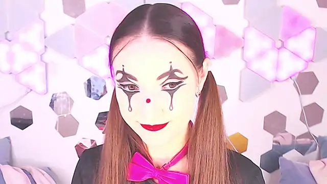 Snapshot of LexiKiss chatting on November 26, 10:11 pm LexiKiss online show from November 26, 10:11 pm