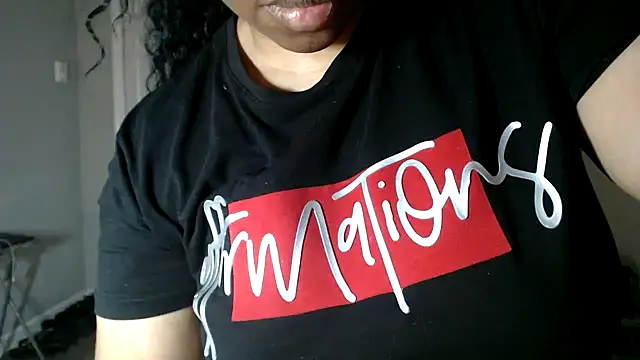 Sexymona1218 online show from September 18, 10:45 pm