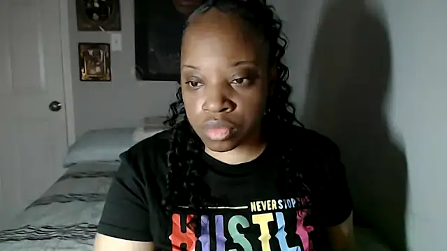 Sexymona1218 online show from October 4, 9:29 am