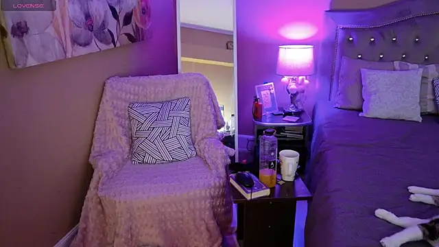 Snapshot of lara_heaven chatting on January 27, 3:50 pm lara heaven online show from January 27, 3:50 pm