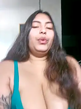 xandra252 online show from May 21, 5:42 pm