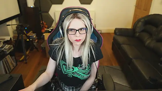 KelseyCobalt online show from February 6, 1:27 am