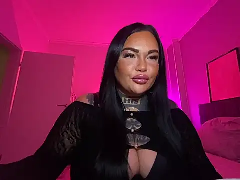  MelinaCurves  online show from January 10, 10:25 pm