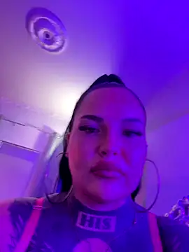  MelinaCurves  online show from September 20, 9:05 pm