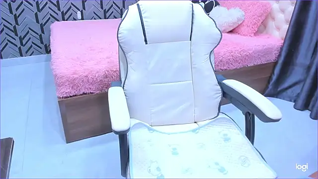 Toyota Motor Corporation online show from September 28, 11:21 pm