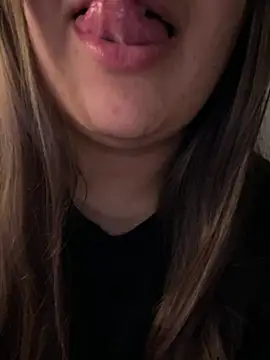 Snapshot of Jane_BBW chatting on January 5, 3:02 pm Jane BBW online show from January 5, 3:02 pm