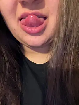 Snapshot of Jane_BBW chatting on February 17, 8:19 am Jane BBW online show from February 17, 8:19 am