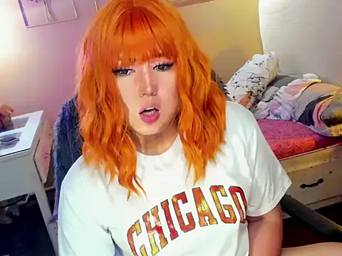 HOTnWILDalice online show from February 26, 8:37 am