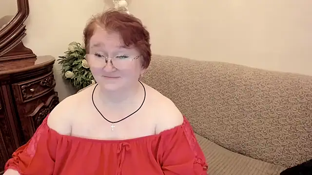 leiamillersonn online show from October 20, 5:24 pm