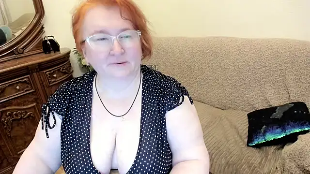 Snapshot of leiamillersonn chatting on May 18, 6:03 pm leiamillersonn online show from May 18, 6:03 pm