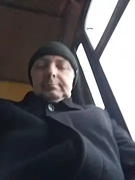 Snapshot of Pokaz2020 chatting on November 22, 8:13 am Pokaz2020 online show from November 22, 8:13 am