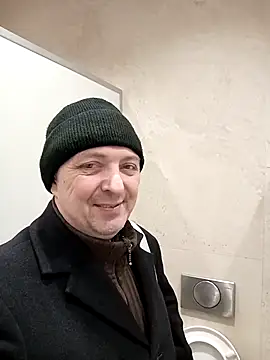 Snapshot of Pokaz2020 chatting on November 30, 3:16 pm Pokaz2020 online show from November 30, 3:16 pm