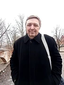 Snapshot of Pokaz2020 chatting on December 15, 12:42 pm Pokaz2020 online show from December 15, 12:42 pm