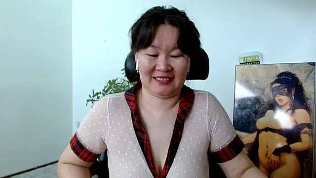 Snapshot of Akira_xx chatting on February 27, 5:13 am Akira xx online show from February 27, 5:13 am