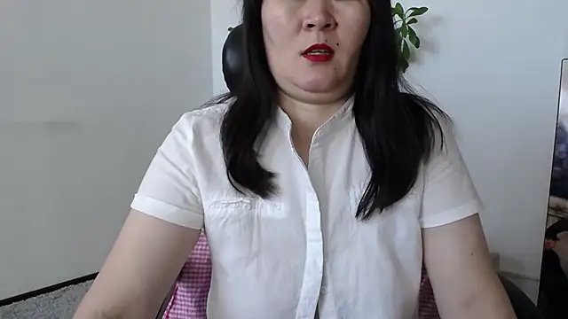 Snapshot of Akira_xx chatting on September 27, 1:54 am Akira xx online show from September 27, 1:54 am