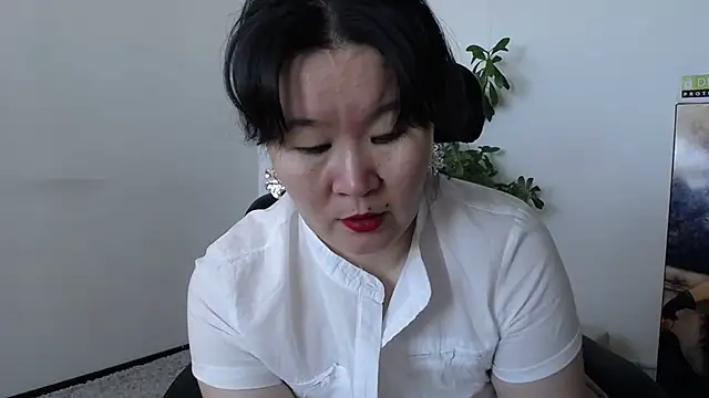 Snapshot of Akira_xx chatting on October 16, 2:23 am Akira xx online show from October 16, 2:23 am