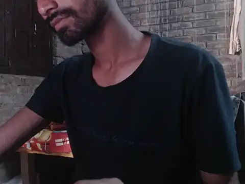 Snapshot of ThethunderPo chatting on November 19, 6:46 am ThethunderPo online show from November 19, 6:46 am