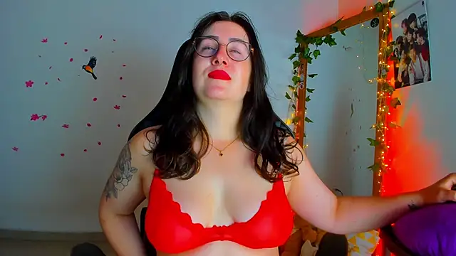 Susan Foxx online show from October 12, 6:51 pm