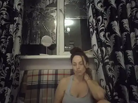 LindaStarS online show from February 28, 5:59 pm