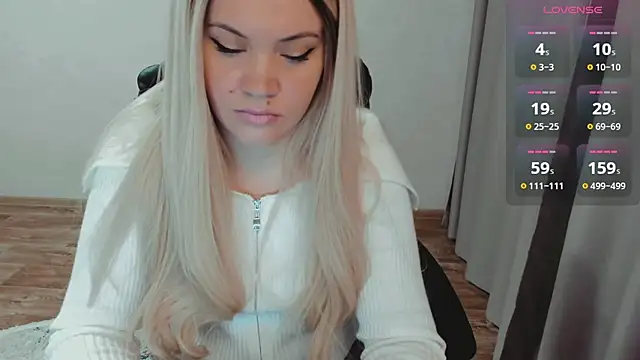 AllAboutLoveXx online show from February 8, 7:15 am