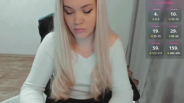 AllAboutLoveXx online show from March 11, 7:48 am