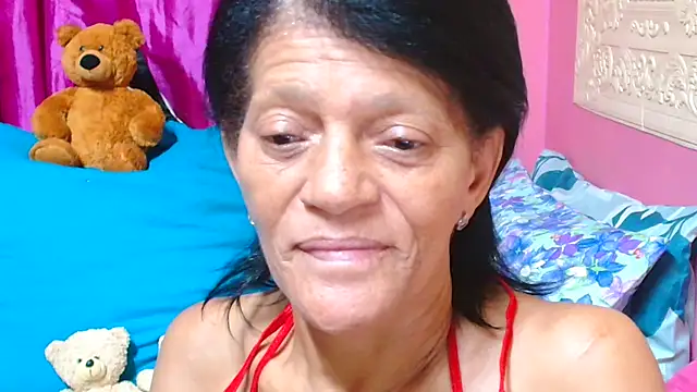 SLUTTYROXY online show from March 20, 8:40 pm