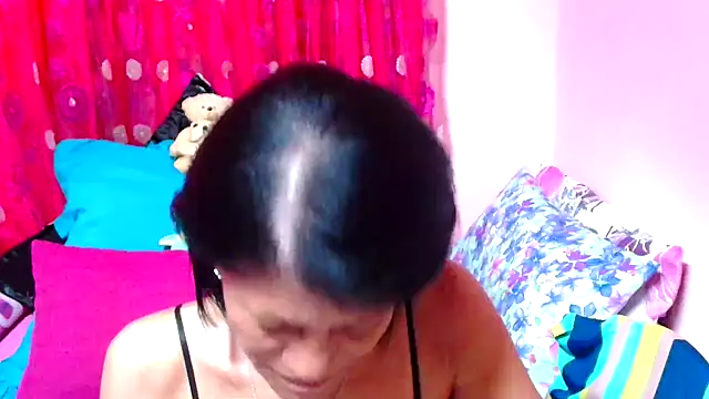 SLUTTYROXY online show from September 18, 7:21 am