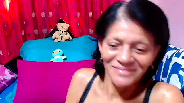 SLUTTYROXY online show from September 27, 6:51 am