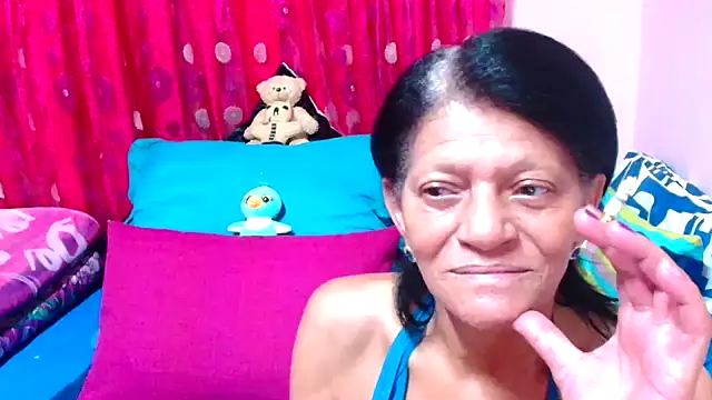 SLUTTYROXY online show from October 13, 6:19 pm